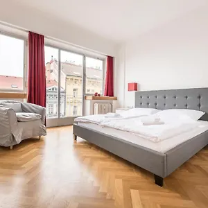 Apartament Merkur, Praga