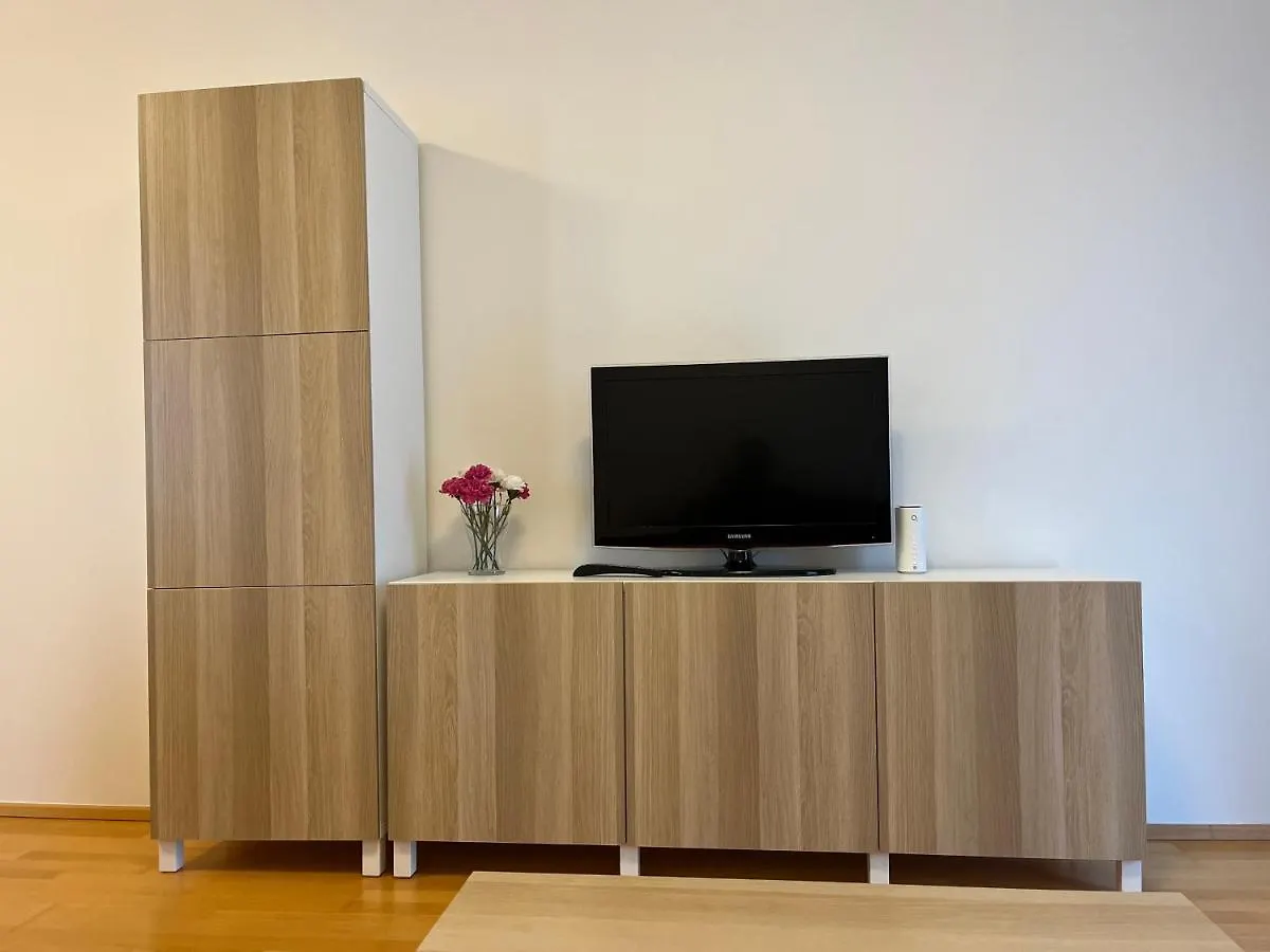 Apartment Hurka - 15 Min Do Centra, Garaz Prag