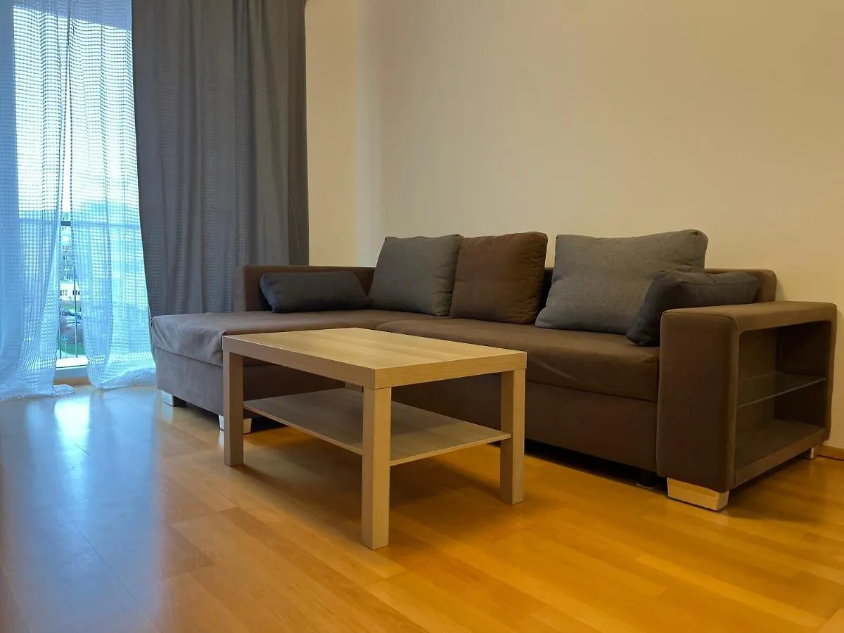 Apartment Hurka - 15 Min Do Centra, Garaz براغ