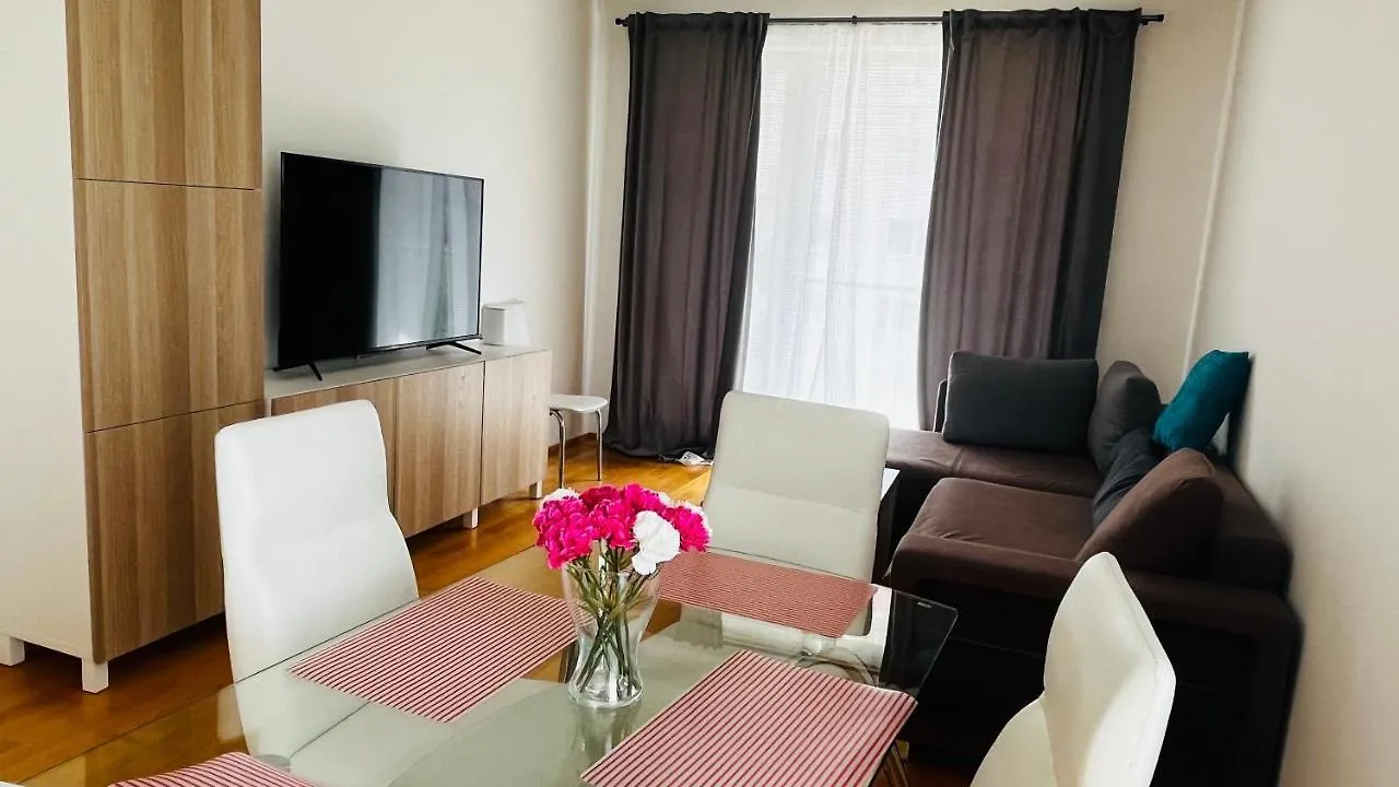 Apartment Hurka - 15 Min Do Centra, Garaz براغ